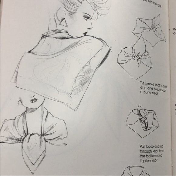 VTG Echo Christmas Ornament Print Festive & Gorgeous. 100% Silk - Picture 15 of 16